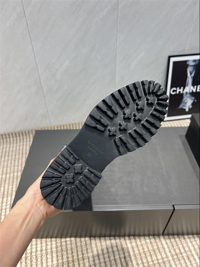 20251128174452101 430